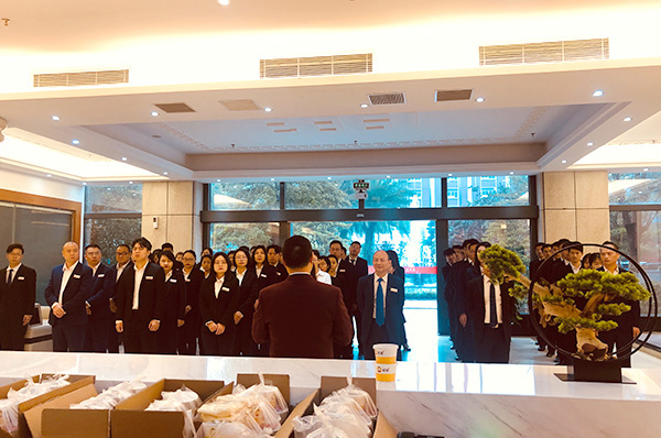 2.14 早会派玫瑰花