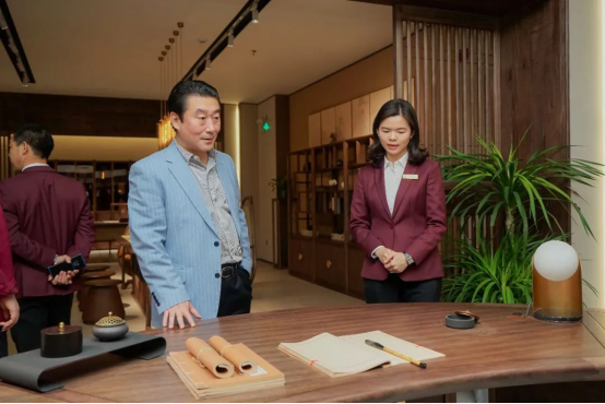 东升镇党委政府领导班子莅临中泰龙集团 东升镇党委政府领导班子莅临中泰龙集团